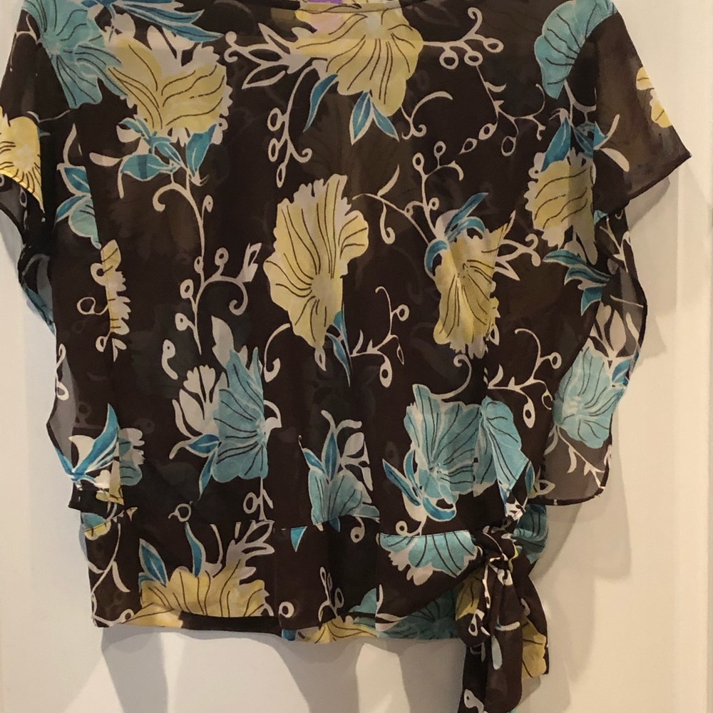 Vintage Newsworthy Flower Print Top w/side tie - Picture 2 of 8